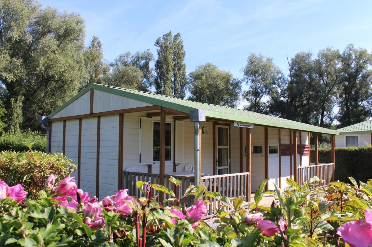 Vaivre-et-Montoille Camping Vesoul מראה חיצוני תמונה