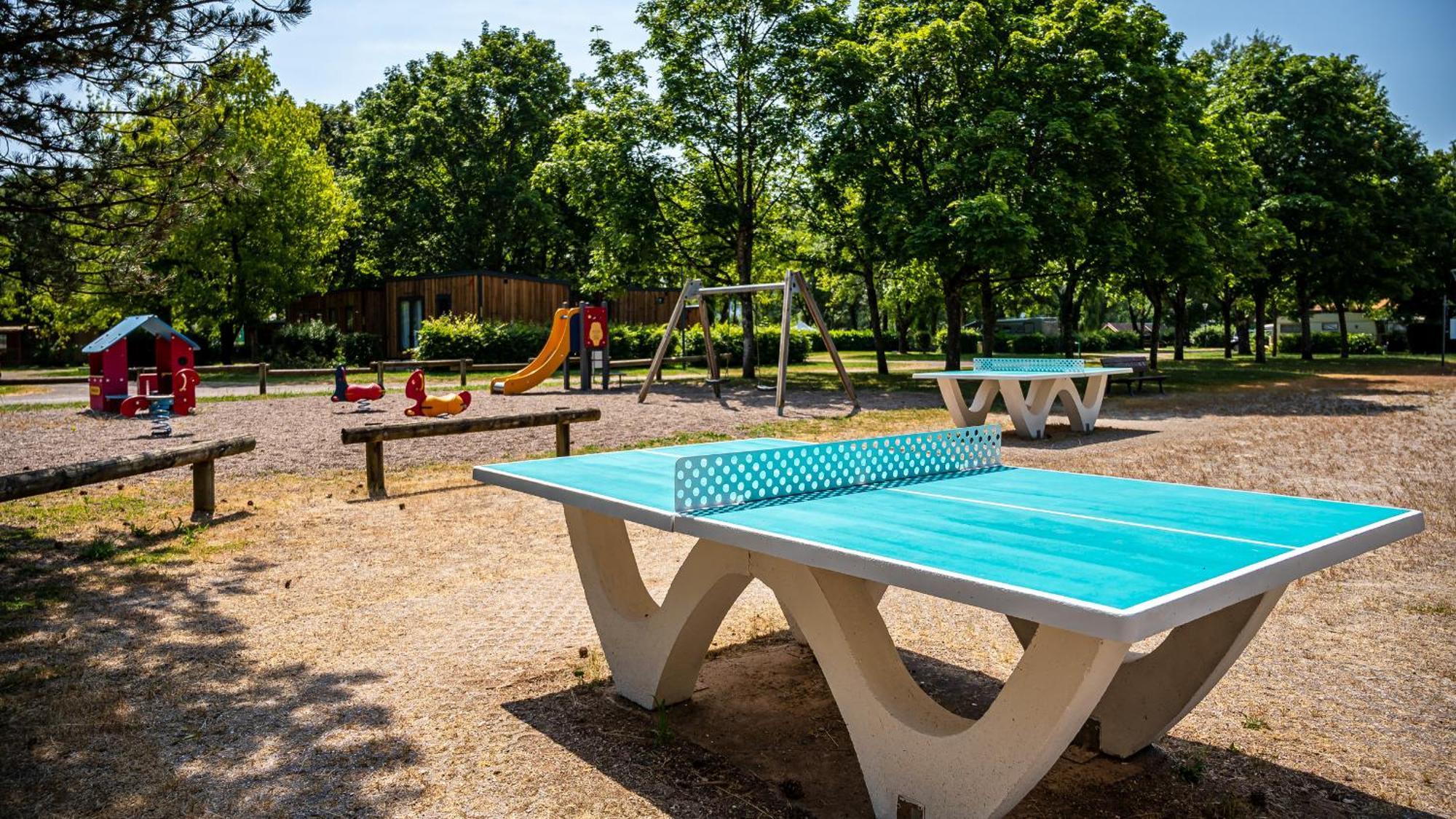 Vaivre-et-Montoille Camping Vesoul מראה חיצוני תמונה
